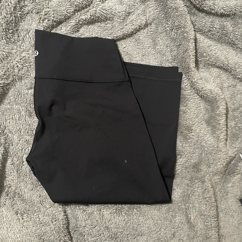 Lululemon Size 12 23” HR Luxtreme Wunder Under